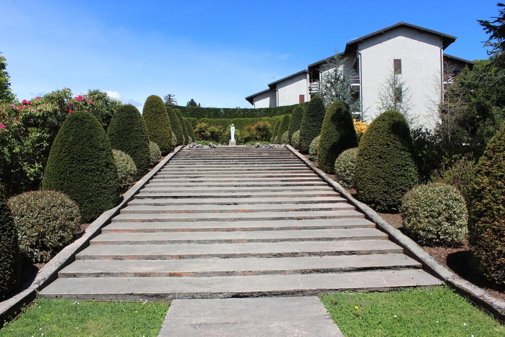 Centro di Spiritualità Maria Candida Armeno Exterior foto