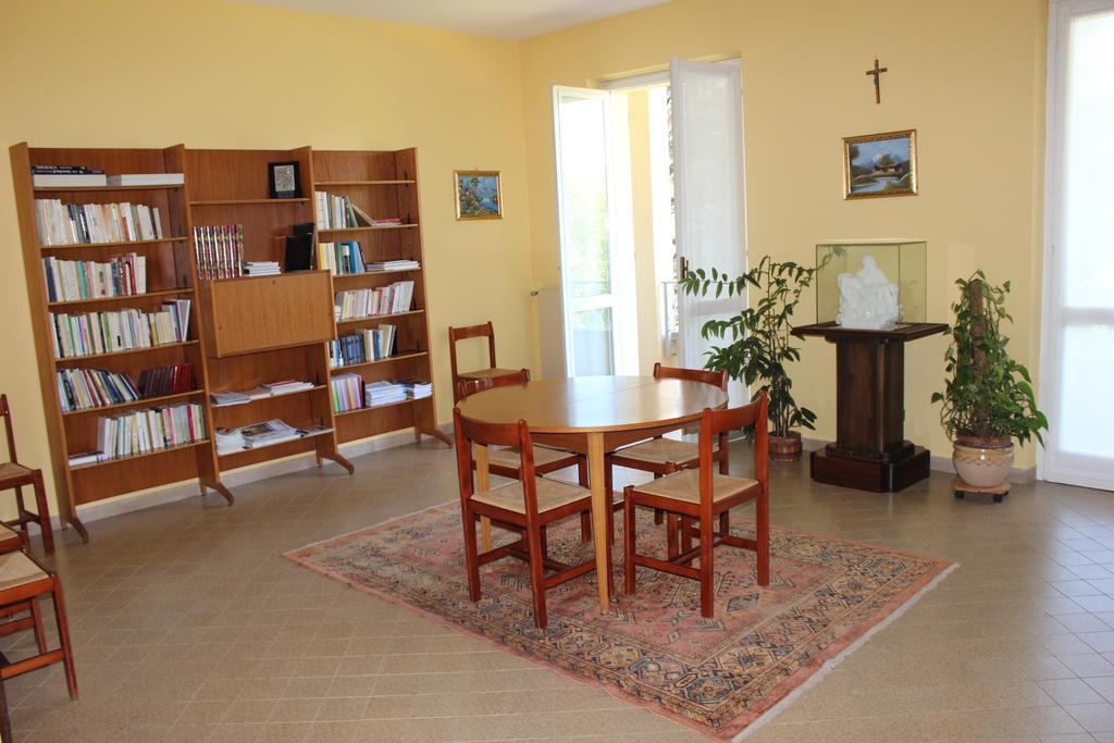 Centro di Spiritualità Maria Candida Armeno Exterior foto