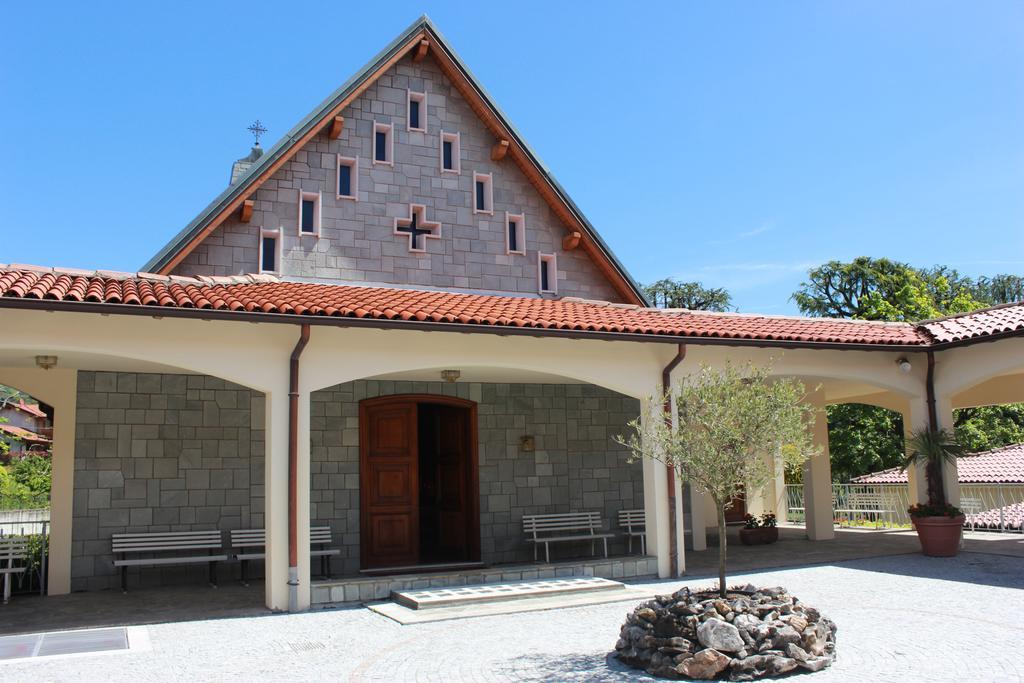 Centro di Spiritualità Maria Candida Armeno Exterior foto