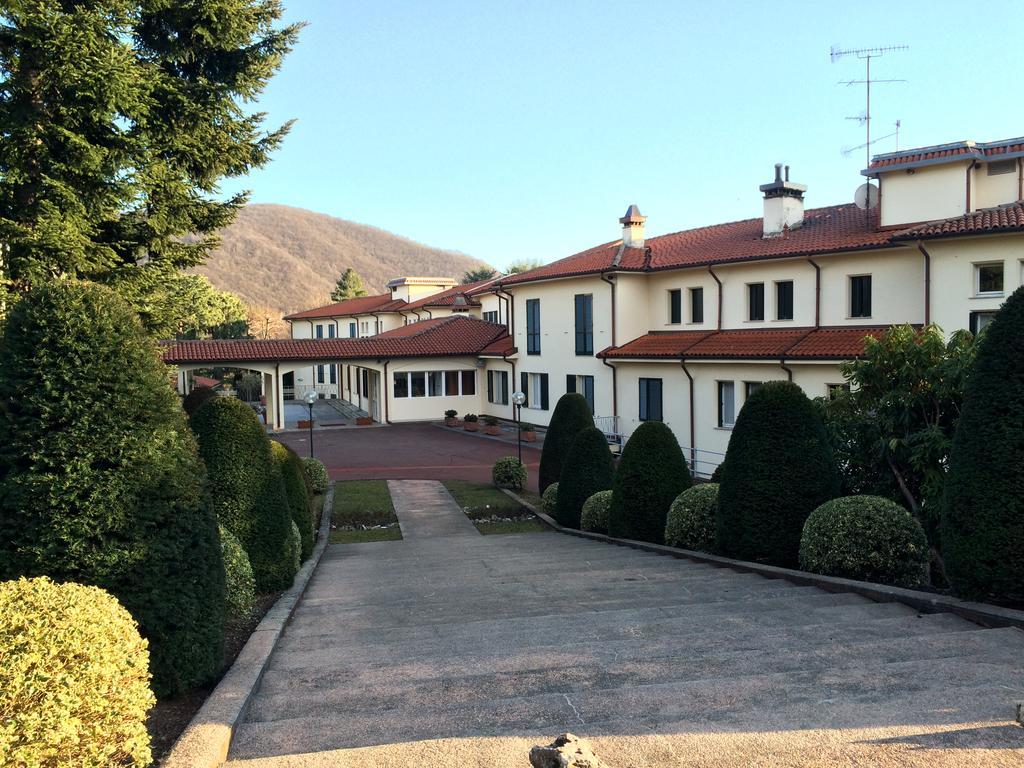 Centro di Spiritualità Maria Candida Armeno Exterior foto